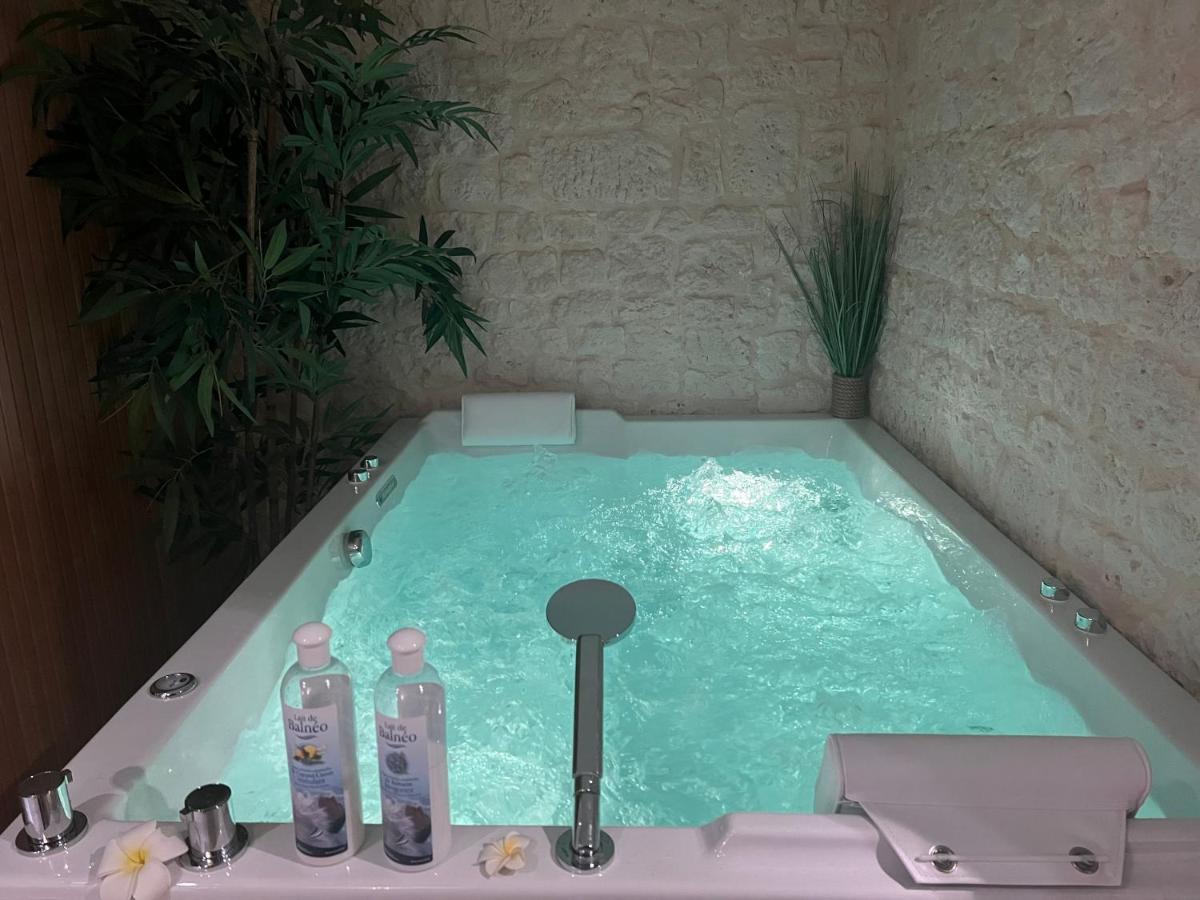 La Loggia Appart'Hotel & Spa Deauville Bagian luar foto